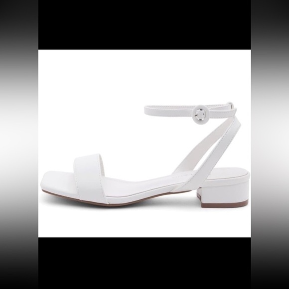 Shoe Land Melinda Womens Low Heel Open Toe Dress Sandal Ankle Strap NWOT 11 - Picture 1 of 9